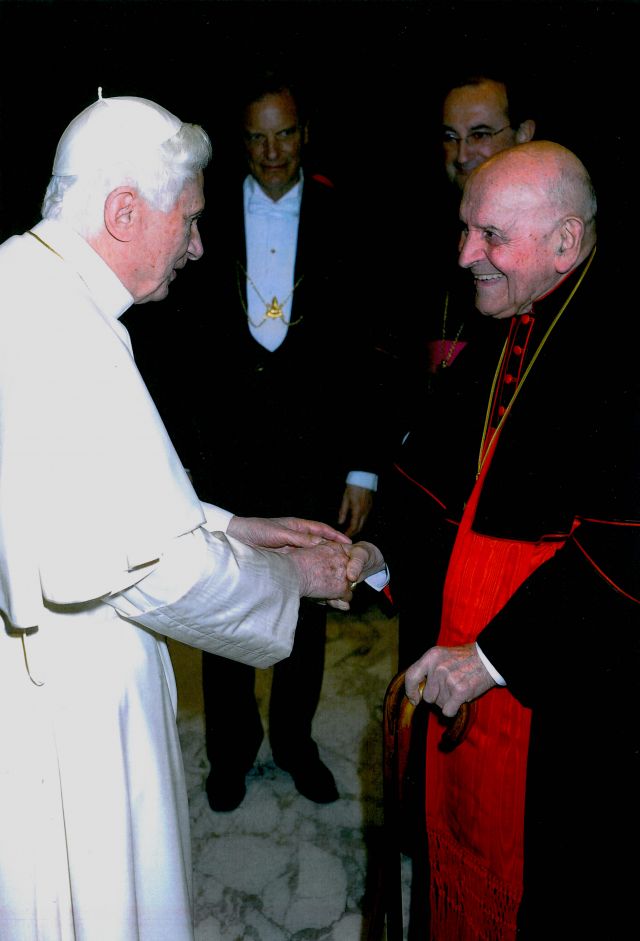 Rencontre avec Benoît XVI à l'occasion du cardinalat le 18 février 2012